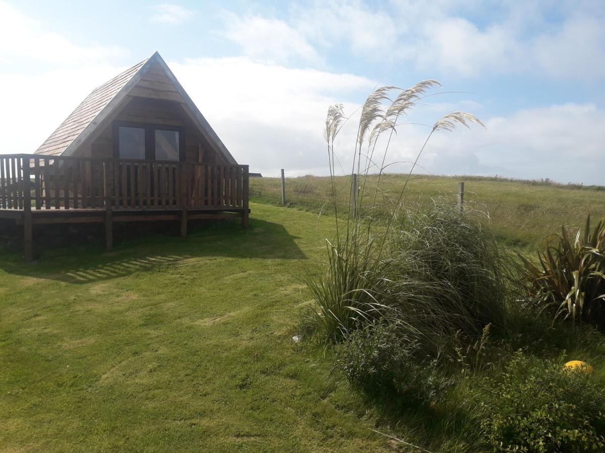 Swan View Lodge - North Uist Lochmaddy Exterior foto